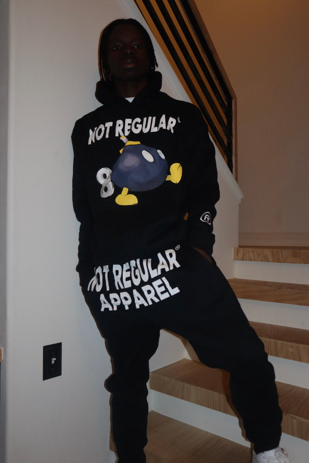 BLACK ATOMIC TRACKSUIT